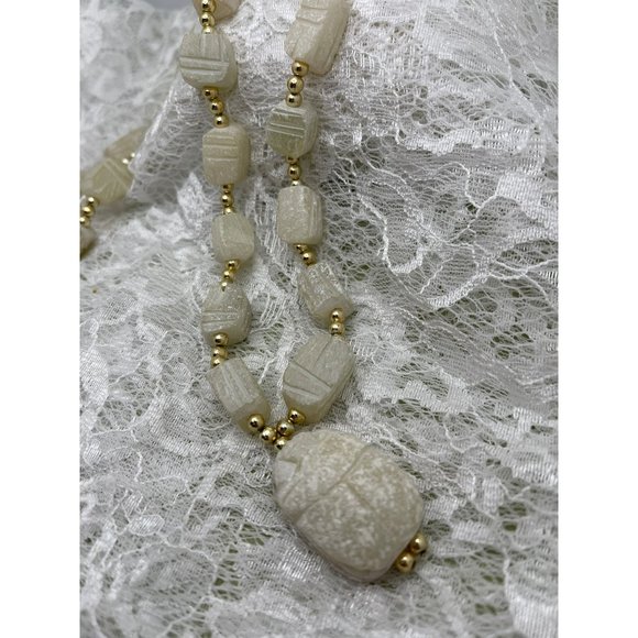 Vintage African Style Carved White Soap Stone Breaded Necklace - Picture 2 of 10